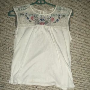 Lace floral float Aeropostale top